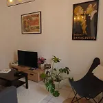 Appartement Proche Du Centre à Pied