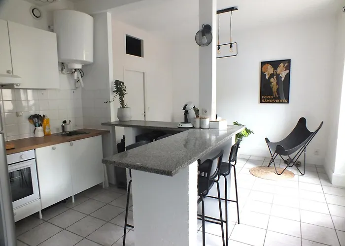 Appartement Proche Du Centre à Pied